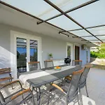 Apartman Luna Premantura