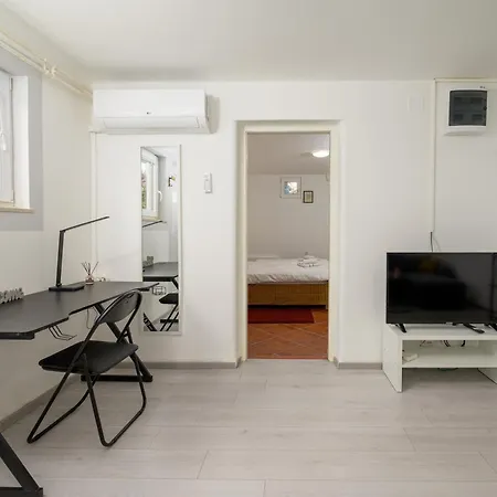 Mira La Luna Apartment *