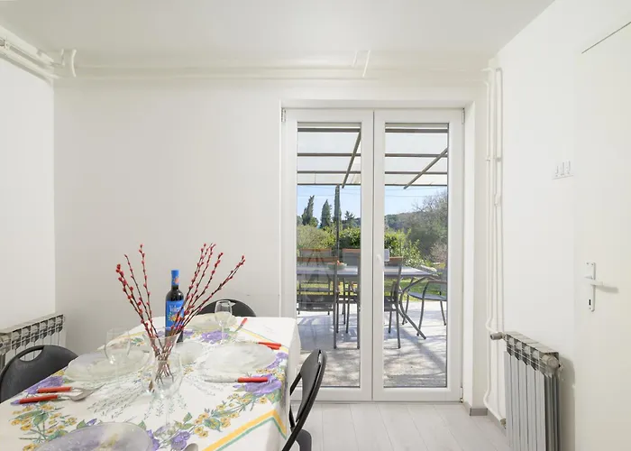 Luna Apartament *